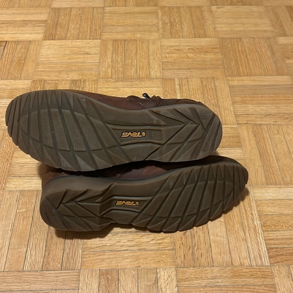 Teva - Picture 5 of 15